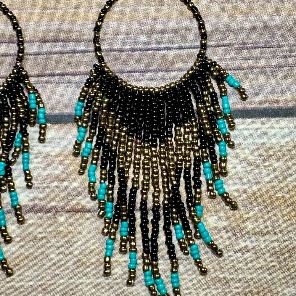 Blk/gold/turquoise Beaded Earrings - Picture 2 of 5